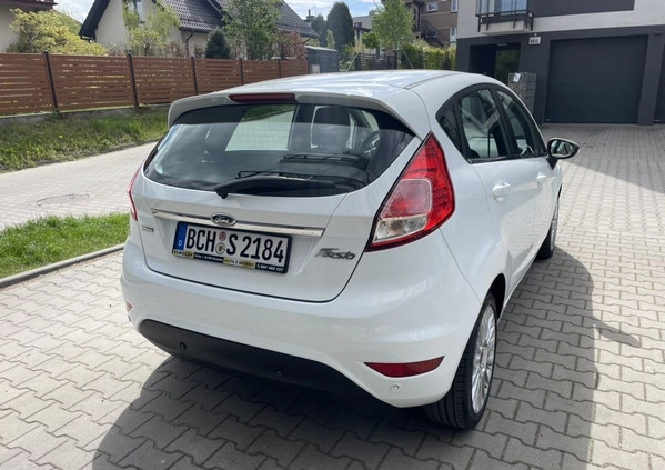 Ford Fiesta cena 29990 przebieg: 184000, rok produkcji 2013 z Skawina małe 232